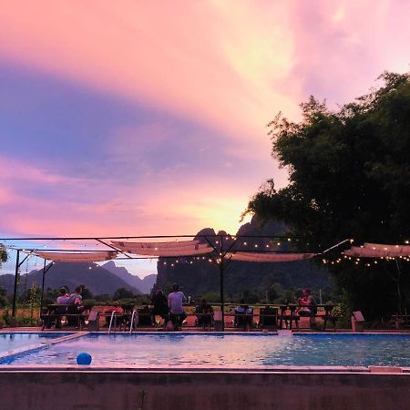 Jungle Paradise Vangvieng - Bungalows فان فيان المظهر الخارجي الصورة