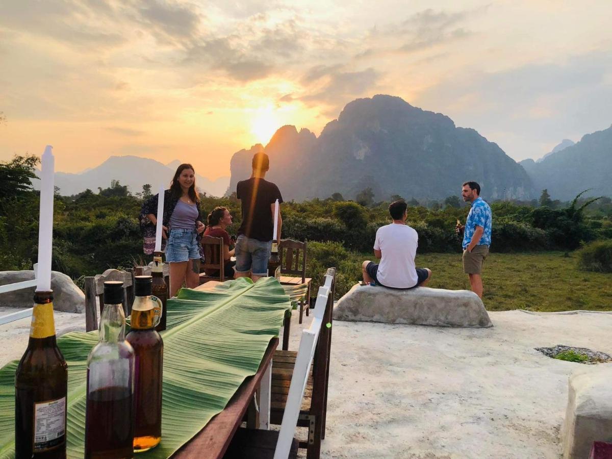 Jungle Paradise Vangvieng - Bungalows فان فيان المظهر الخارجي الصورة