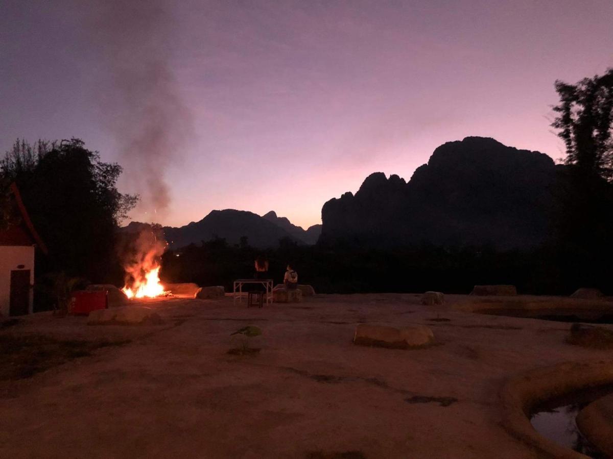 Jungle Paradise Vangvieng - Bungalows فان فيان المظهر الخارجي الصورة