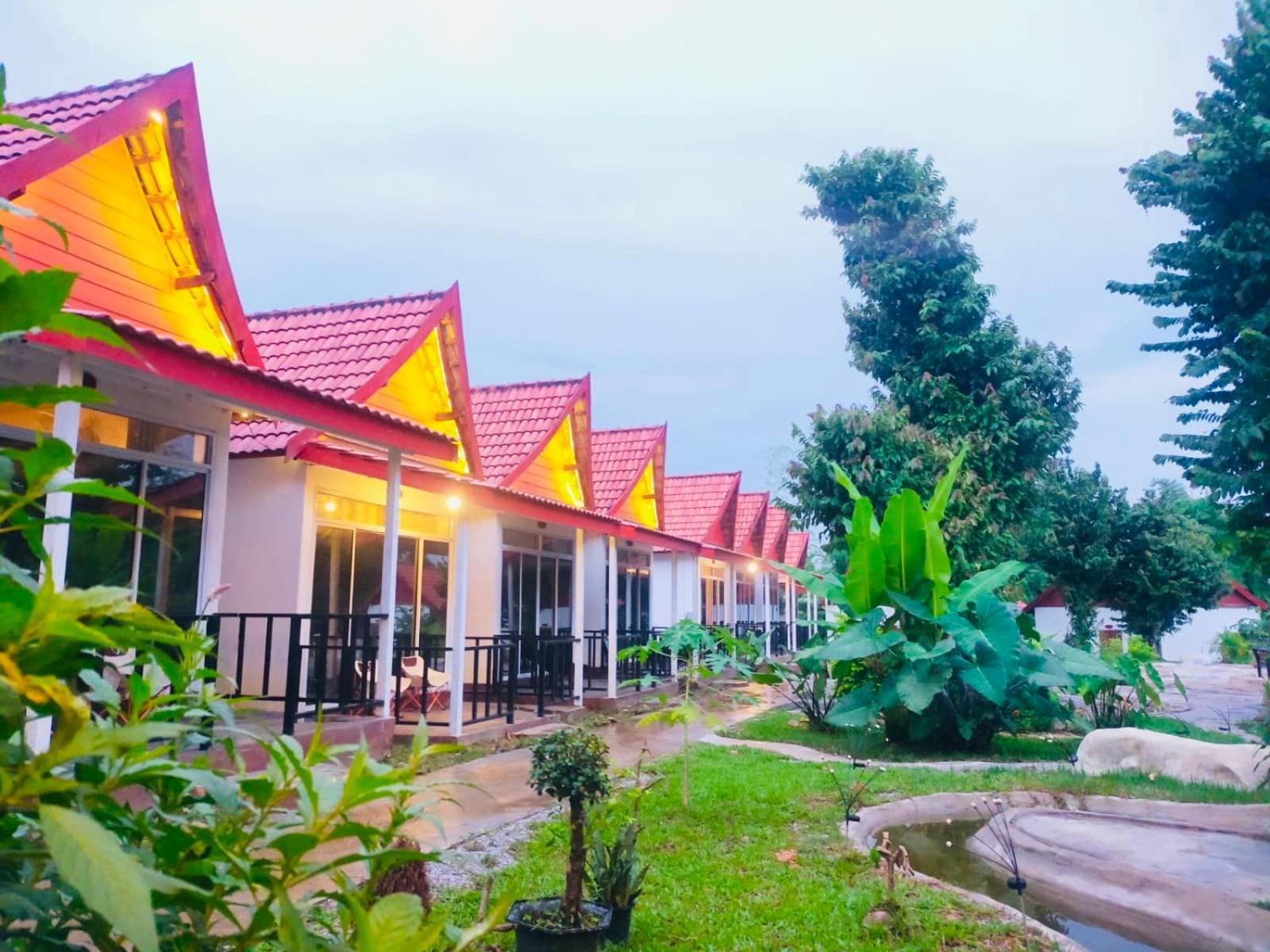 Jungle Paradise Vangvieng - Bungalows فان فيان المظهر الخارجي الصورة