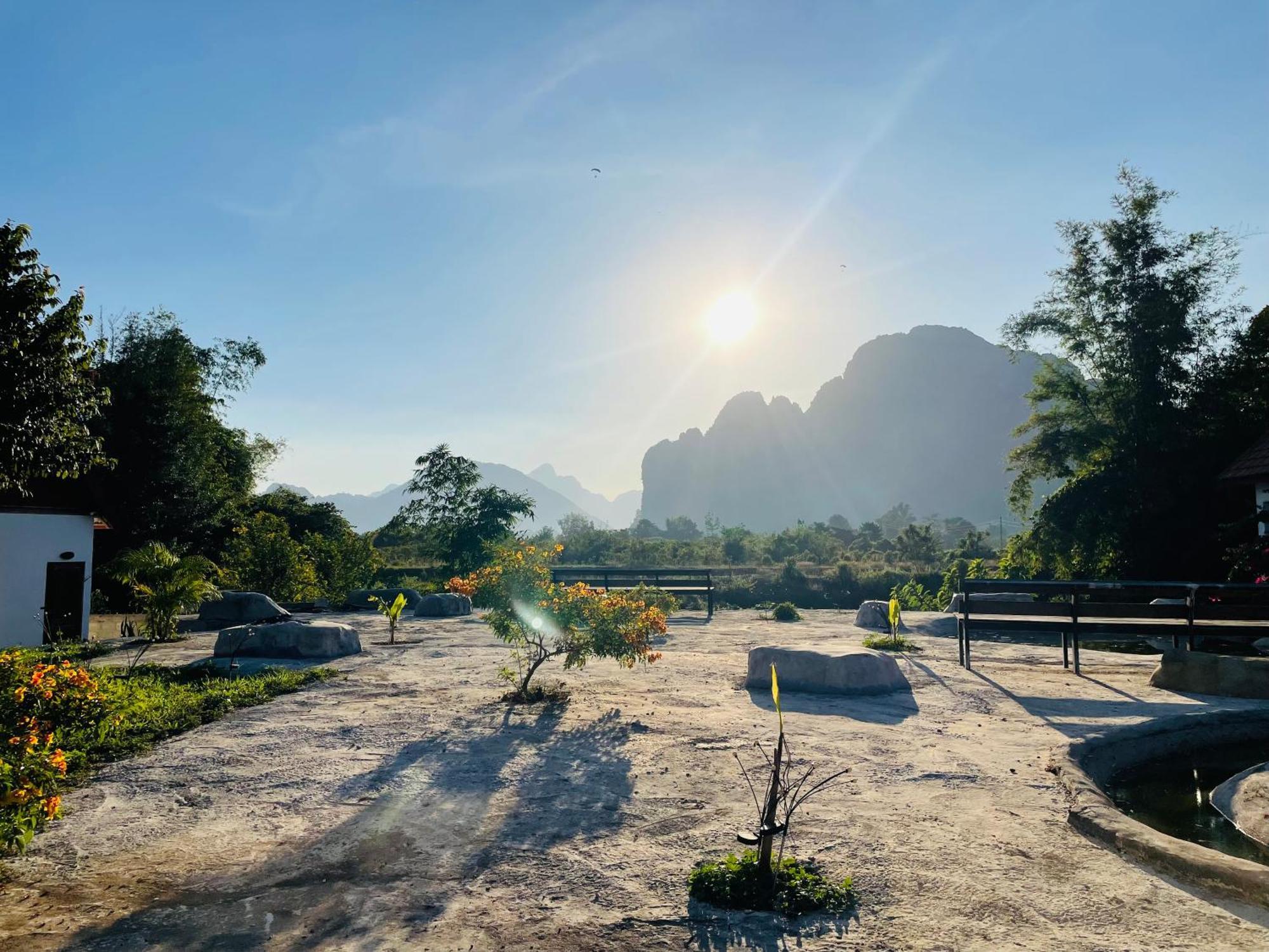 Jungle Paradise Vangvieng - Bungalows فان فيان المظهر الخارجي الصورة