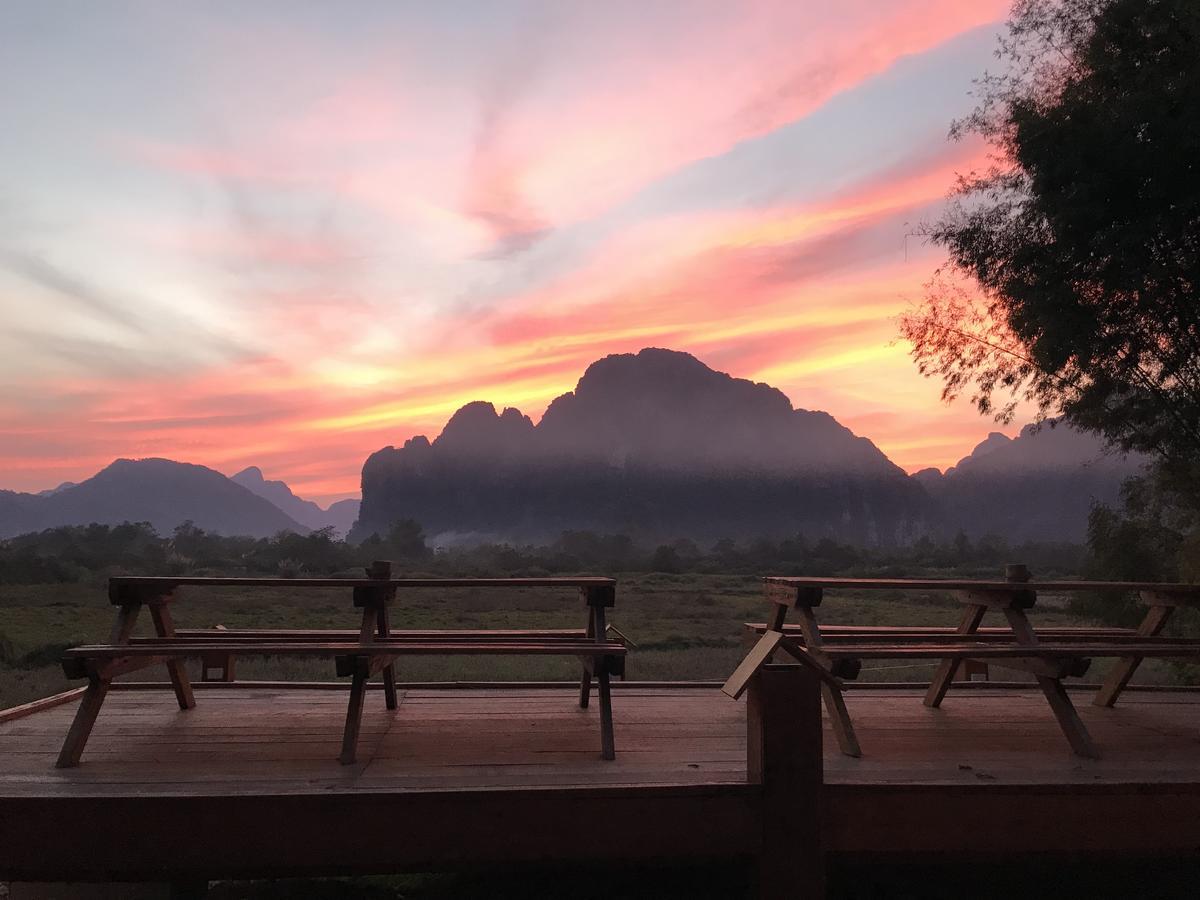 Jungle Paradise Vangvieng - Bungalows فان فيان المظهر الخارجي الصورة