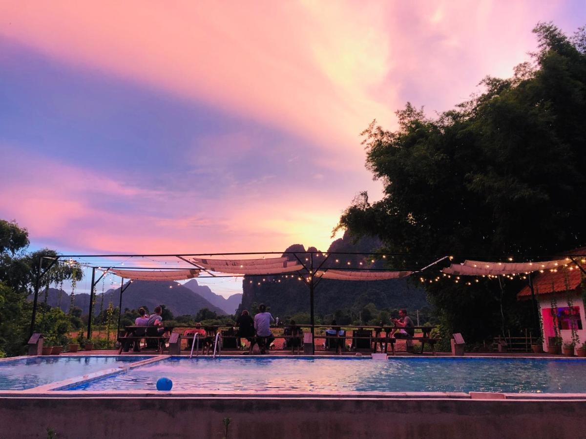 Jungle Paradise Vangvieng - Bungalows فان فيان المظهر الخارجي الصورة