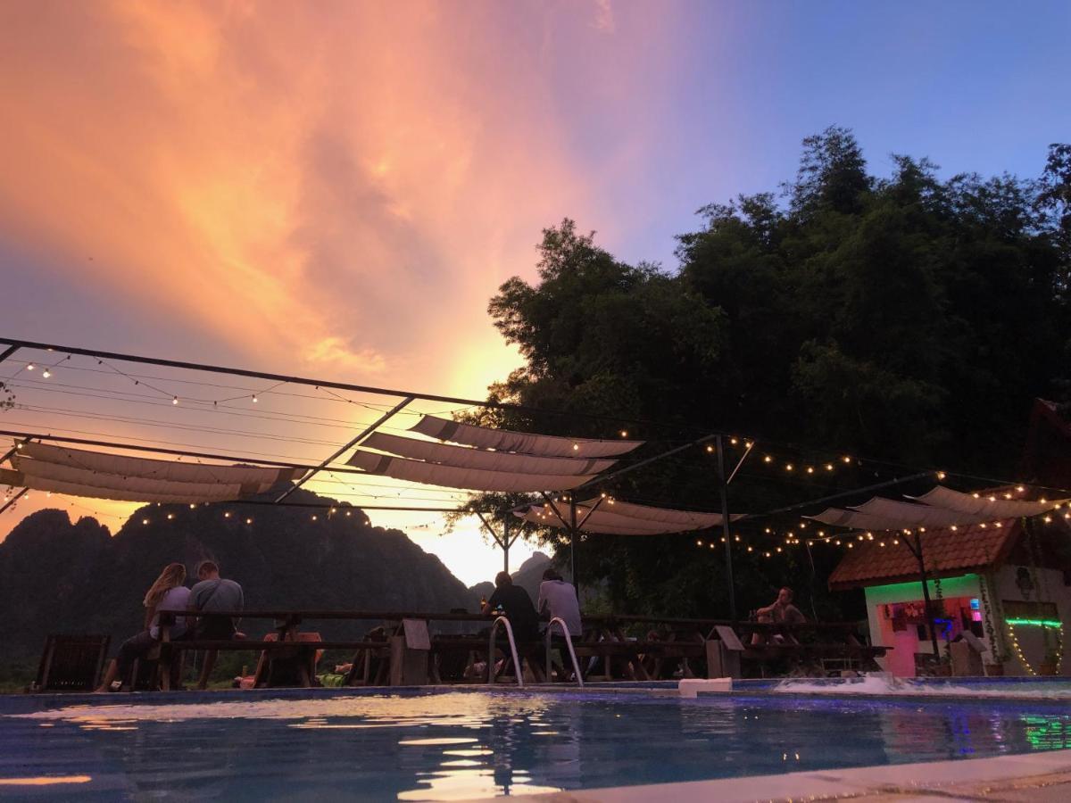 Jungle Paradise Vangvieng - Bungalows فان فيان المظهر الخارجي الصورة
